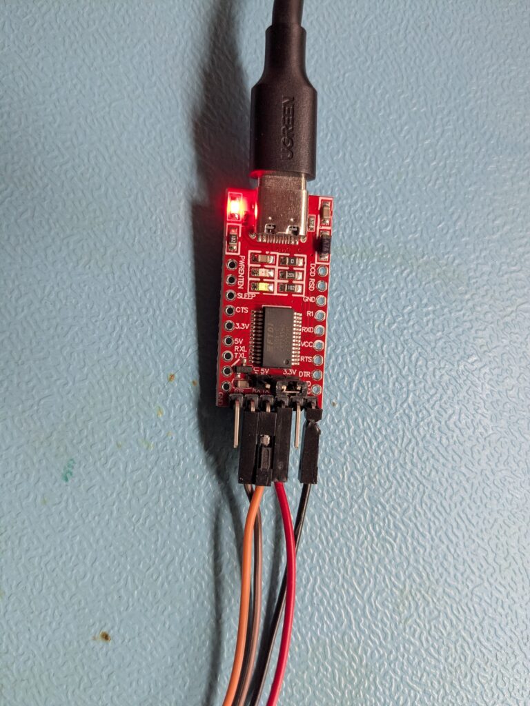 FT232RL USB-TTL Adapter mit Jumper auf 3.3V fuer das STC15L104W Flashing