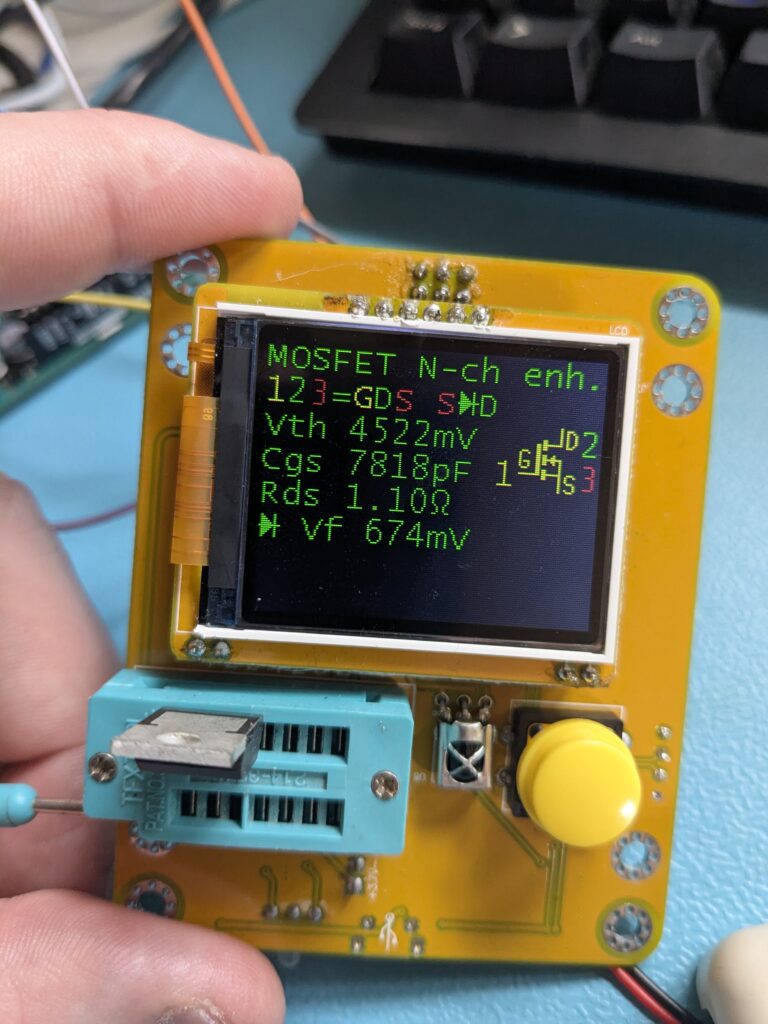 TC1 erkennt MOSFET N-ch enh. mit Vth, Cgs und Rds Werten nach Firmware-Update