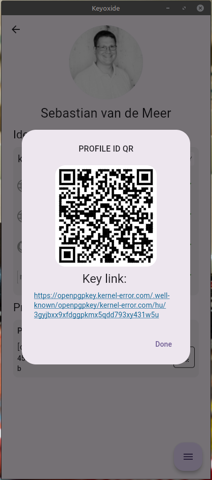 Keyoxide-App zeigt den Profile-ID-QR-Code mit dem Key-Link zur WKD-Datei des öffentlichen Schlüssels.